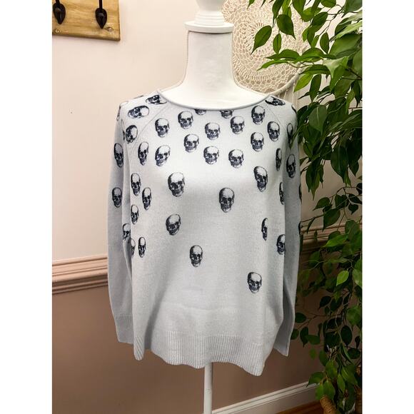 360 Cashmere Skull Print Cashmere Sweater Size S NWT - Picture 2 of 7